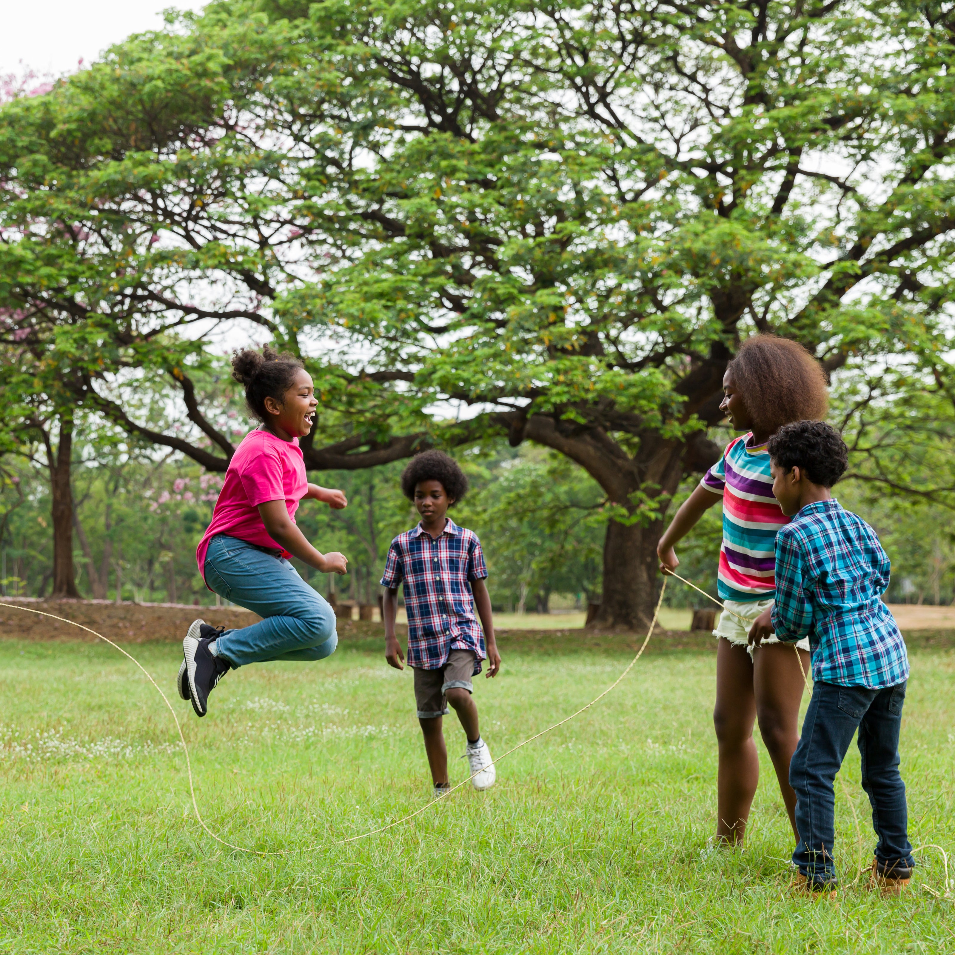 Kids playing jump rope