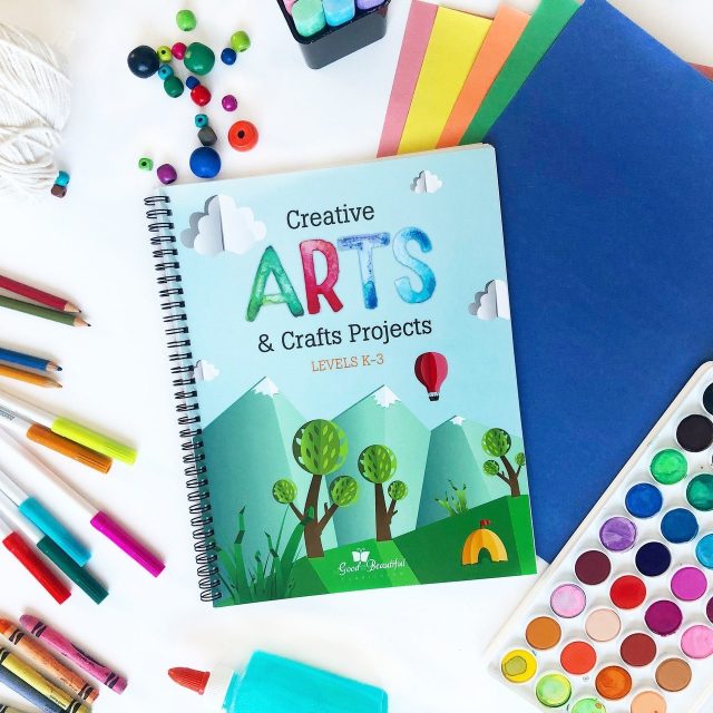 Front Cover Creative Arts & Crafts Notebook with Art Supplies - 3A